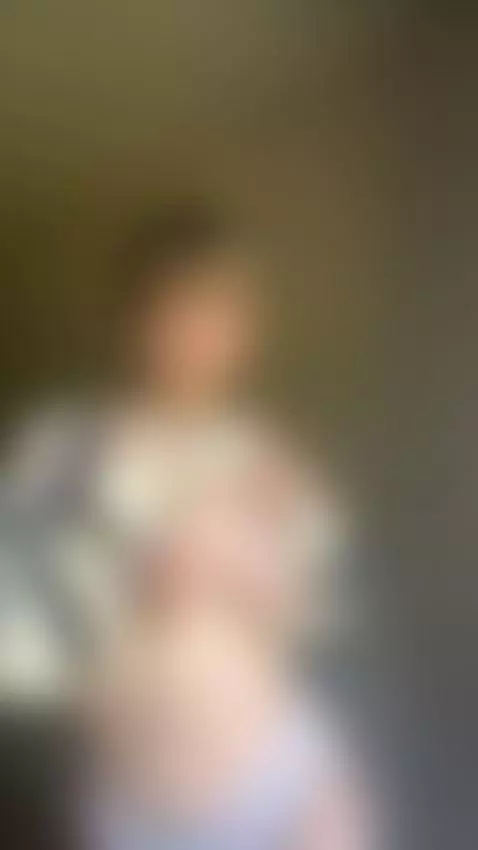 Short tease: sultry moment. Want more? Tap my profile by yuminekoo