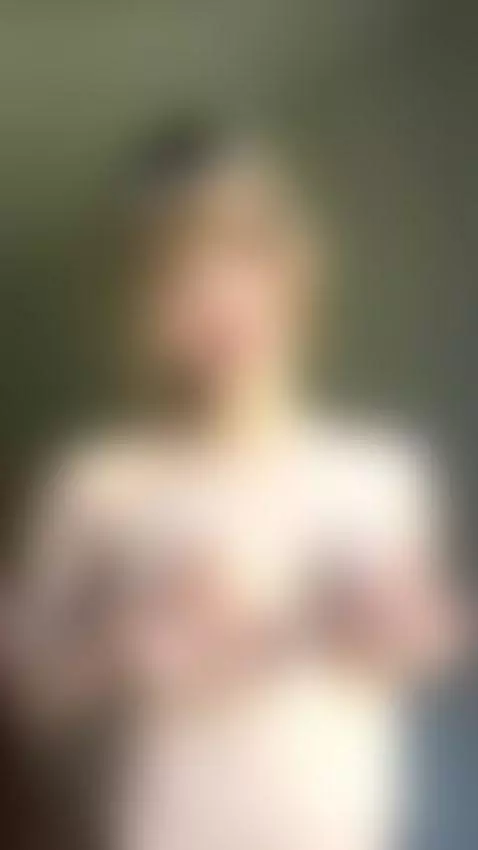 Hot clip — sensual and ready. Watch full content on my page by yuminekoo