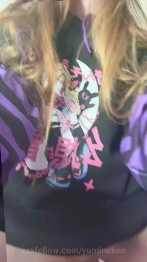 18+ Sexy nude pussy spread in anime top. by yuminekoo