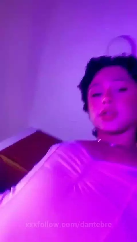 Who would not want to get lost in that provocative landscape... by dantebre