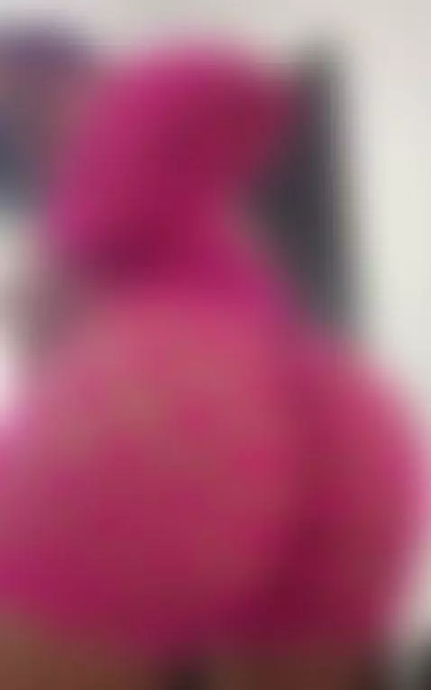 bouncing my ass by sophyruiz