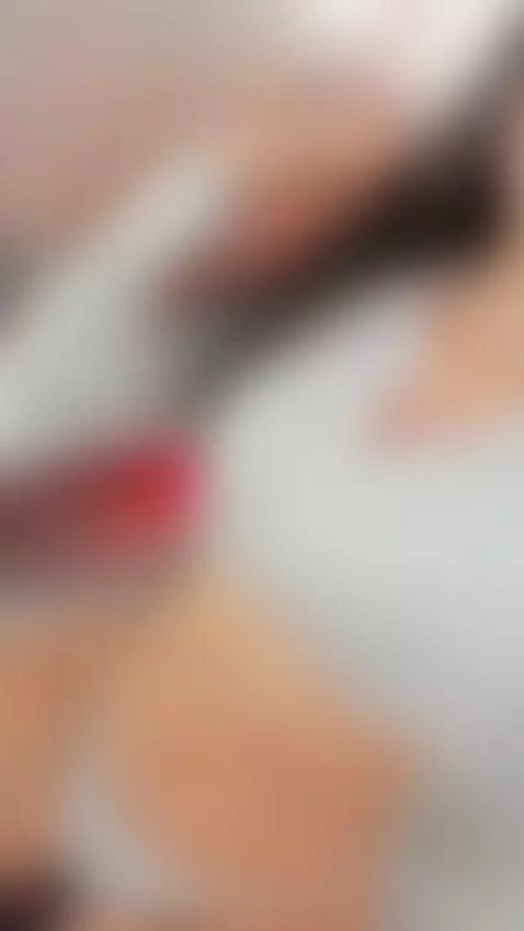 I want you to look at me, touch me by miafischer2