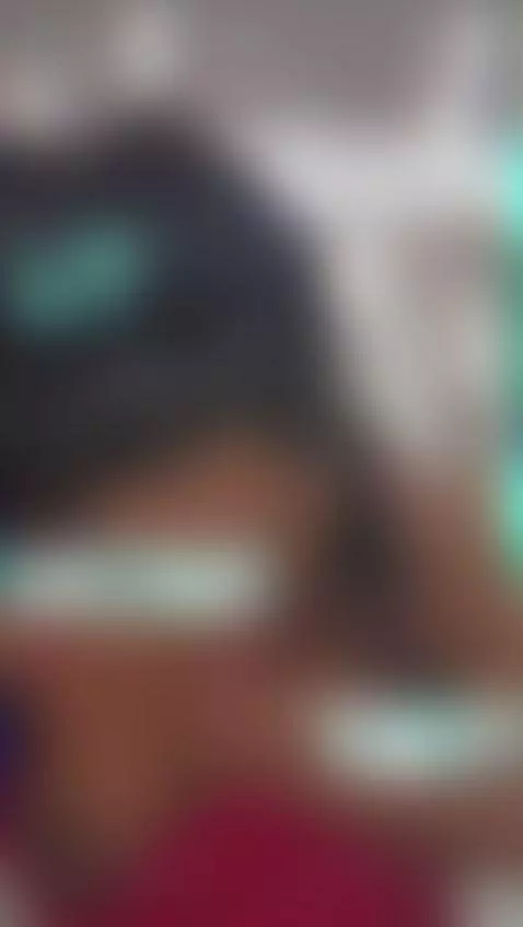 wanna see me ? by lisafun