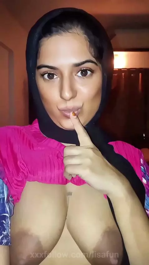 hijabi flirting by lisafun