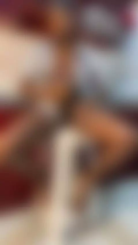 Presence that imposes, gaze that captures, attitude that dom... by mullerasher