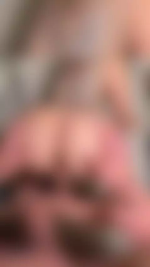 Que rico me folla mi hermanastro 🙈 by meticulousphase