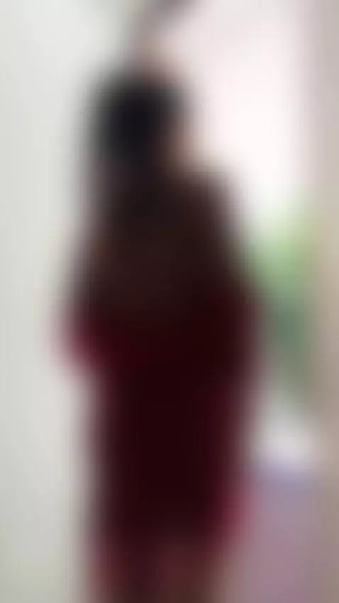 They almost caught me.
https://es.chaturbate.com/b/megann_wi... by megann-williamss