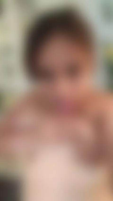 Come and let's make our meeting unforgettable. by sara-lopez1