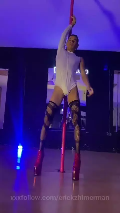 Ready to lose yourself between my curves by erickzhimerman