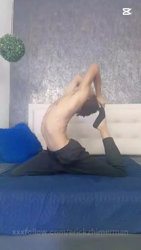 I'm not your fantasy... I'm your favorite punishment 😈 by erickzhimerman