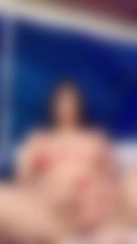 Treat me like a queen and I'll be your whore by agathasanders