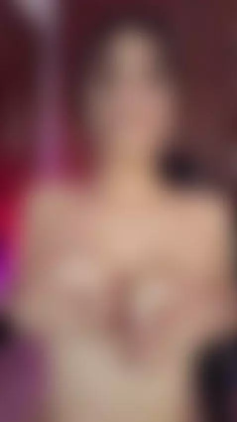 I have a sweet side and another that would make you lose you... by agathasanders