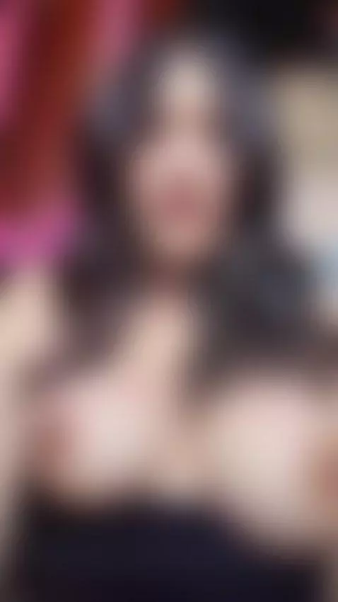 I want you to travel with your mouth over every part of me by agathasanders