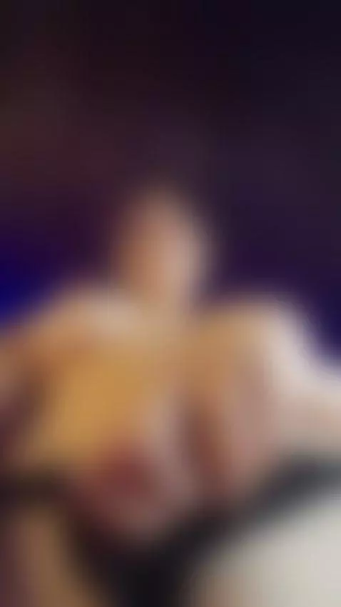 Come and let's make our meeting unforgettable. by agathasanders