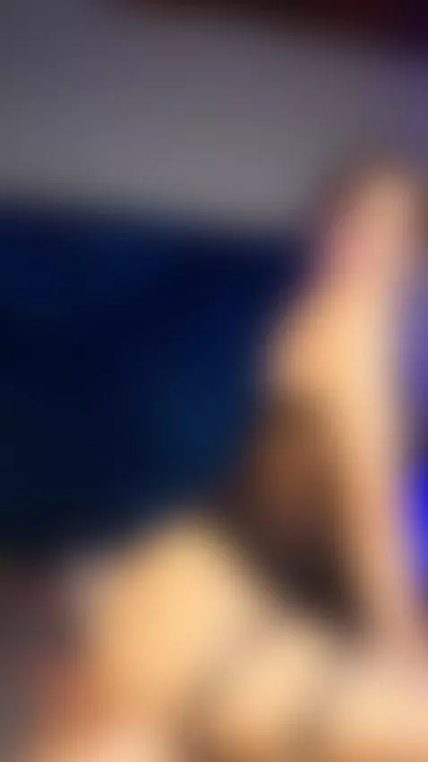 I have a sweet side and another that would make you lose you... by agathasanders