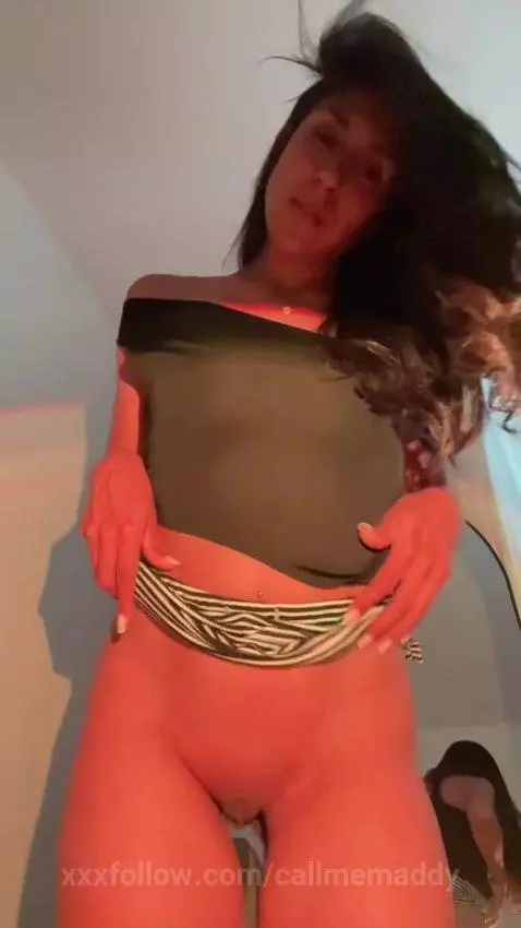 I want you with me when I finish… follow the link 😏🍑 by callmemaddy