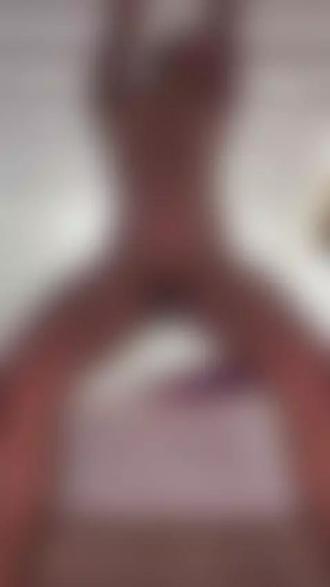 Some delicious squats at home, do you want to join me? by angelmoon1