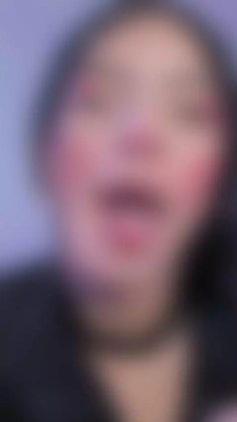 Sweet tease, slow burn. by peytonn-monroe