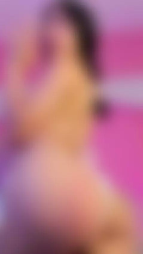 Small, sweet, and tempting. by peytonn-monroe