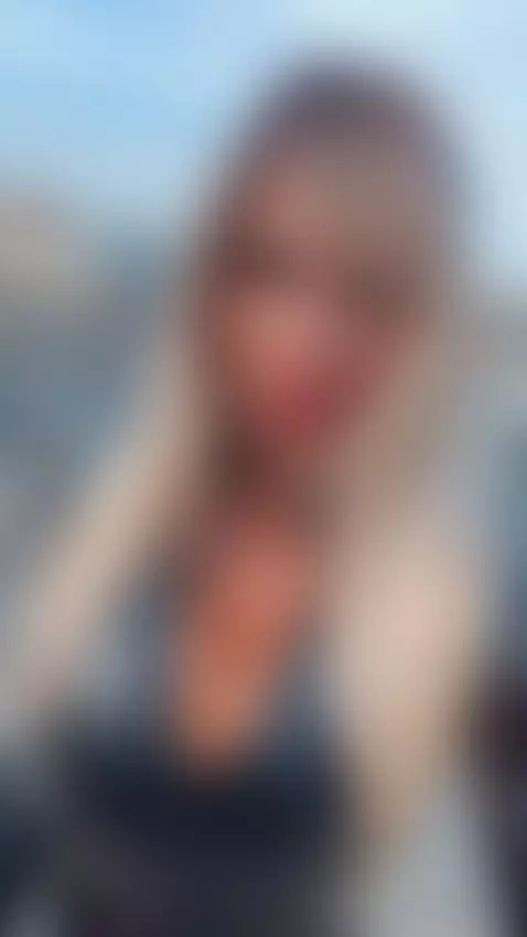 How many times a day would you fuck me? by evajgri