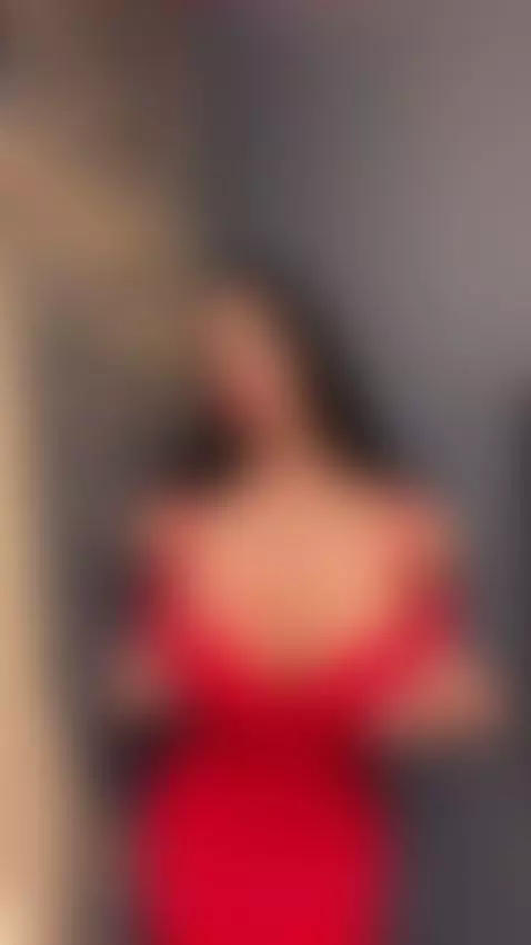 Sexy or hottie? by evajgri