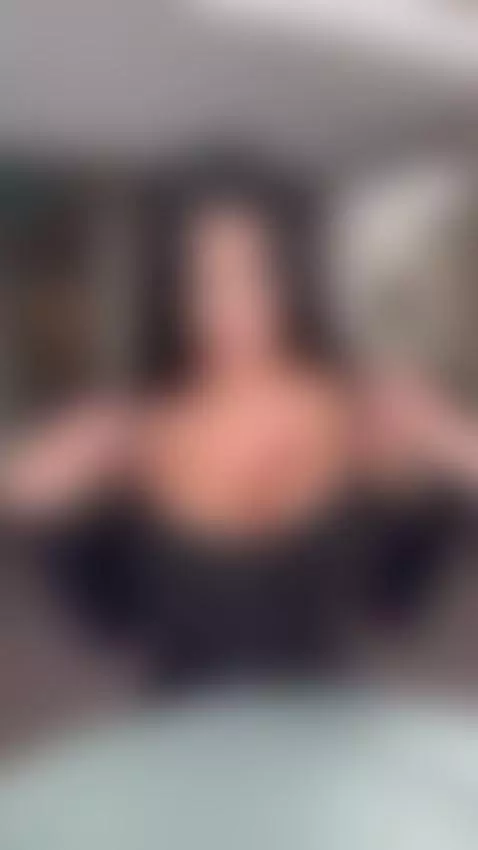 My boobies wanted to say good morning by evajgri