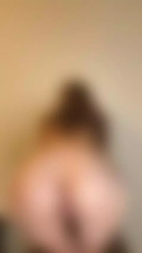 Spoiling you one post at a time 💅 OnlyFans by tinaprettyy