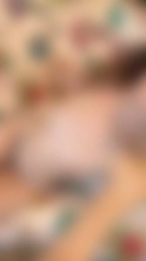 I’m always online there 😘 Message me on OnlyFans by tinaprettyy