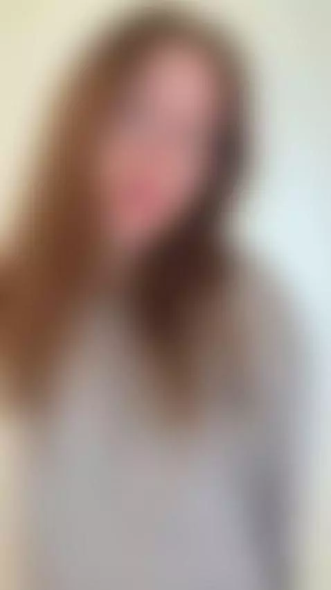 I read every message on OnlyFans 💬 by tinaprettyy