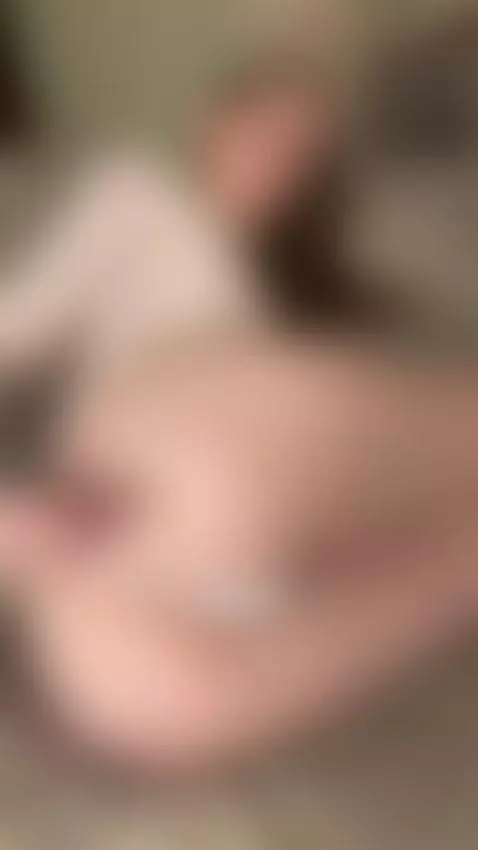 Would you like to come up behind me here?😈☺️ by tinaprettyy