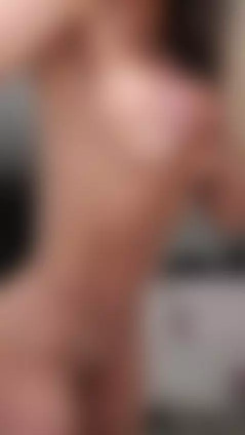 💋 People who visit my profile usually don’t rush 😏 by palmerjones