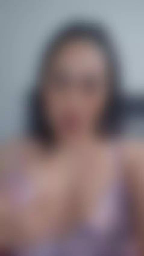 Samhotty 69 Secret (Samhotty69secret) Cam: Free Live Nude Se... by samhotty69secret