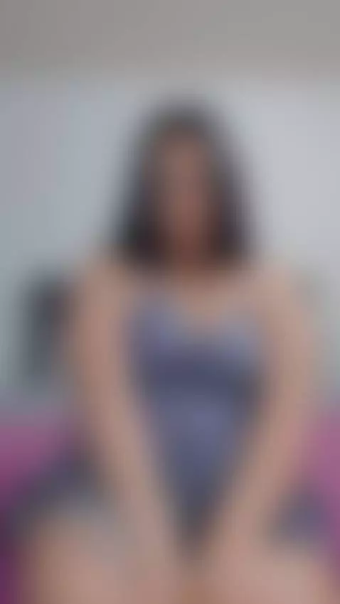 A beautiful pussy  awaits you by samhotty69secret