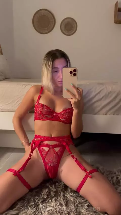 check my bio 💋 by onlybeca