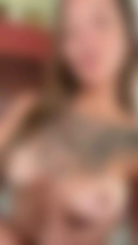 Busty girl with a fat ass💋 Only on OF 💻💋 by nicoleluna