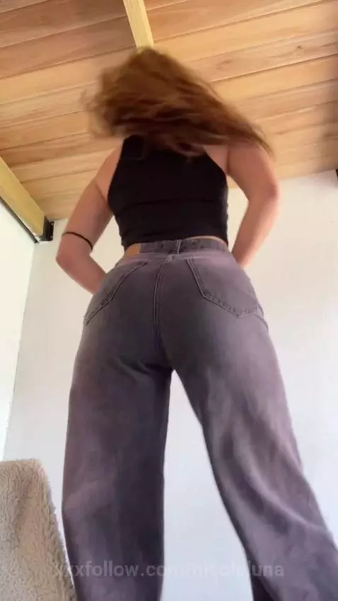 Big energy, bigger curves by nicoleluna