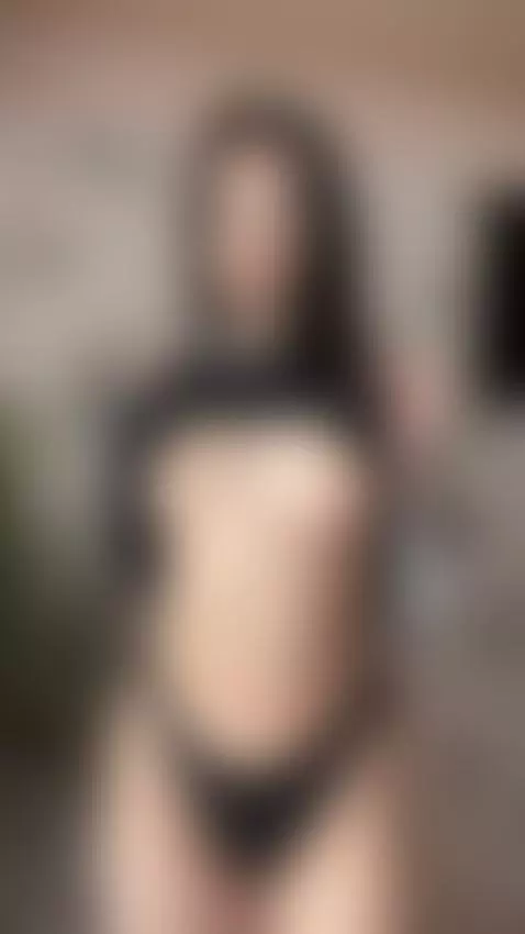 It’s giving everything — OnlyFans access by camilamix