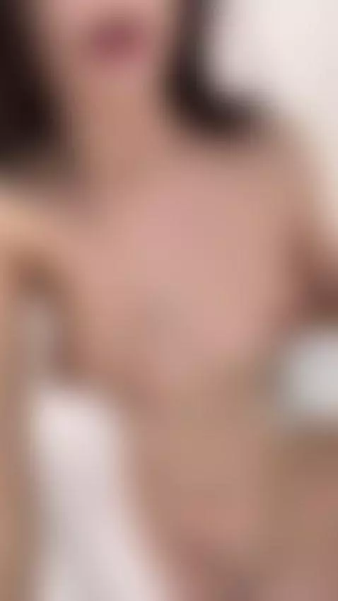 The tease ends here — the real show’s on OnlyFans 💋 by camilamix