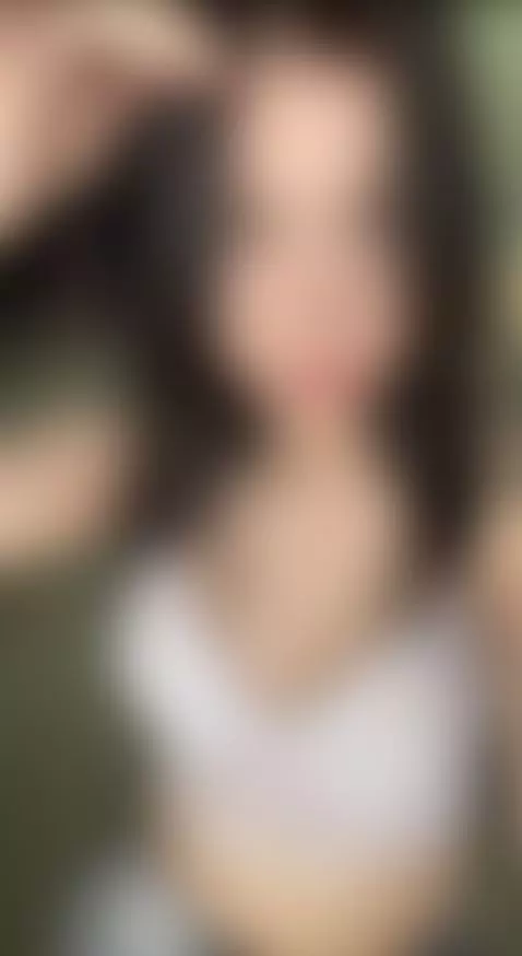 Fashionable young girl 💃 — don’t miss out! Check the link in... by camilamix