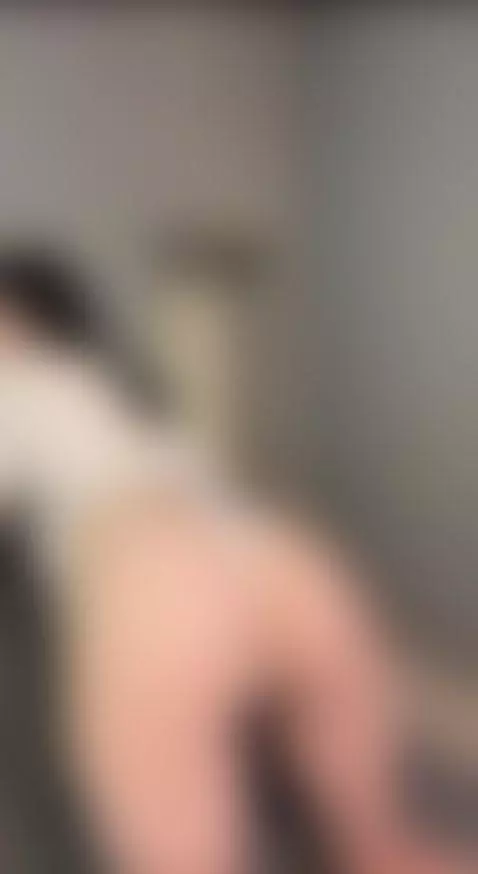 Sweet video with an amazing girl! Subscribe via the link in ... by camilamix