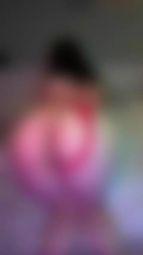 All the beauty is here — in the profile in the bio! 💖 by eliseloops