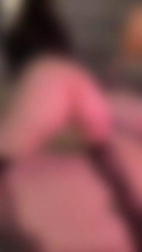 - Kind and sunny 🌞 Don’t miss new videos — subscribe! by eliseloops