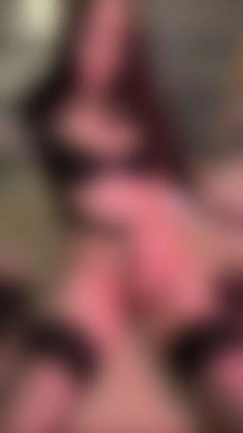 Unique video! ✨ Follow the link! by eliseloops