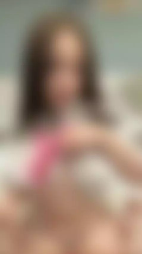 - Beauty and smiles! Tap subscribe! 😊 by eliseloops