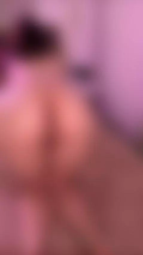 Fun and positive! Don’t miss — subscribe in bio! 😃💥 by eliseloops