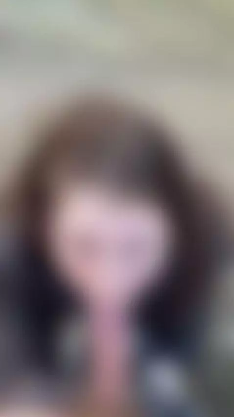 Public blowjob 😏 by honeyalexa