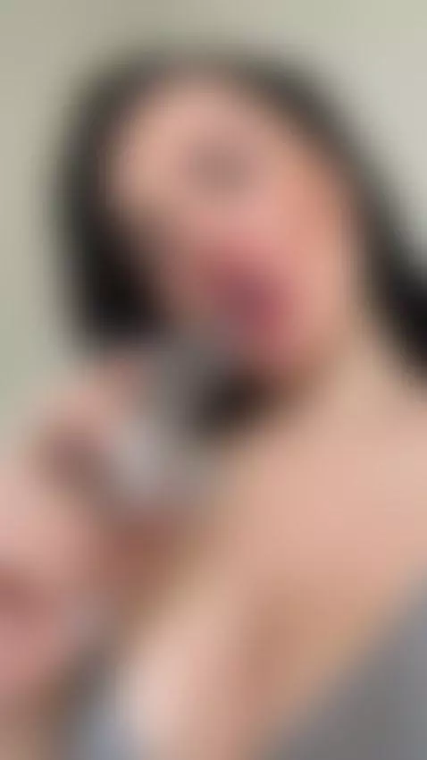 Dildo play.🥰 Subscribe to my OnlyFans! by lianasss