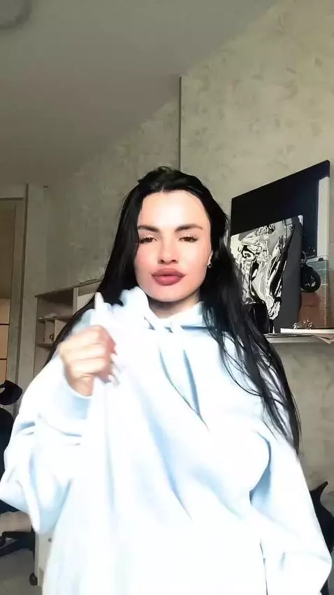 I can feel you wanting more..🔥Subscribe to my OnlyFans! by lianasss