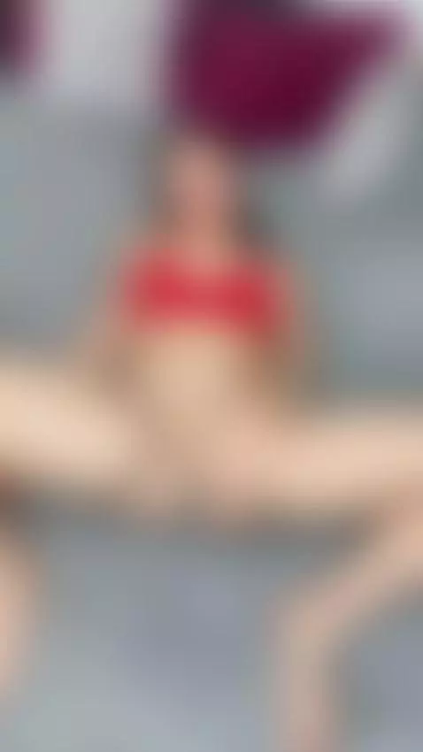 Cover this pussy in your cum. 💦 by lianasss