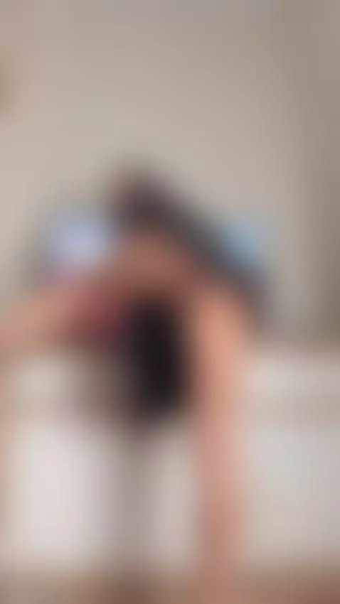 These sexy feet are just the start. This hungry girl has so ... by lianasss